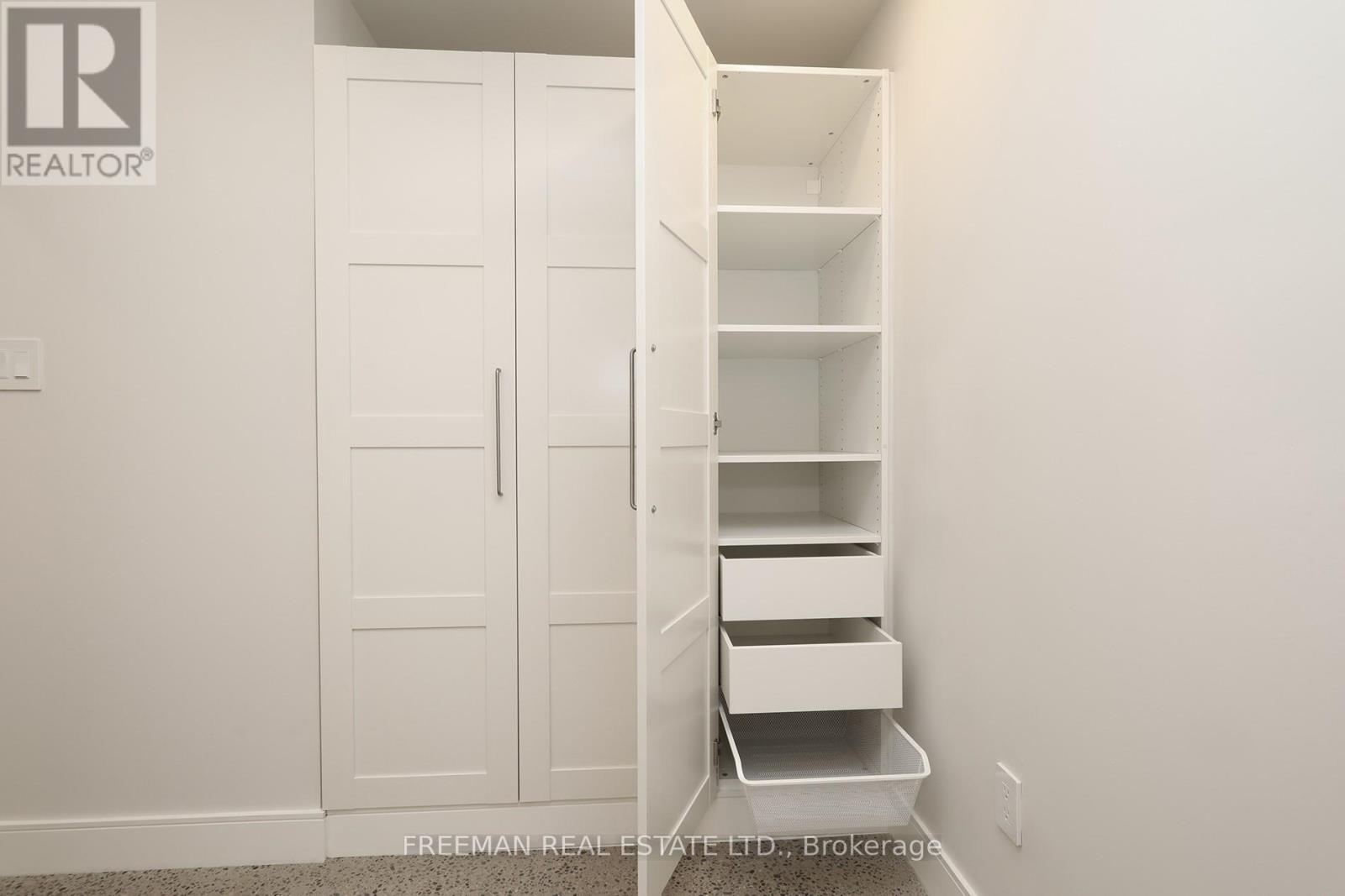 Lower - 122 Pendrith Street, Toronto, Ontario  M6G 1R7 - Photo 13 - W12939910