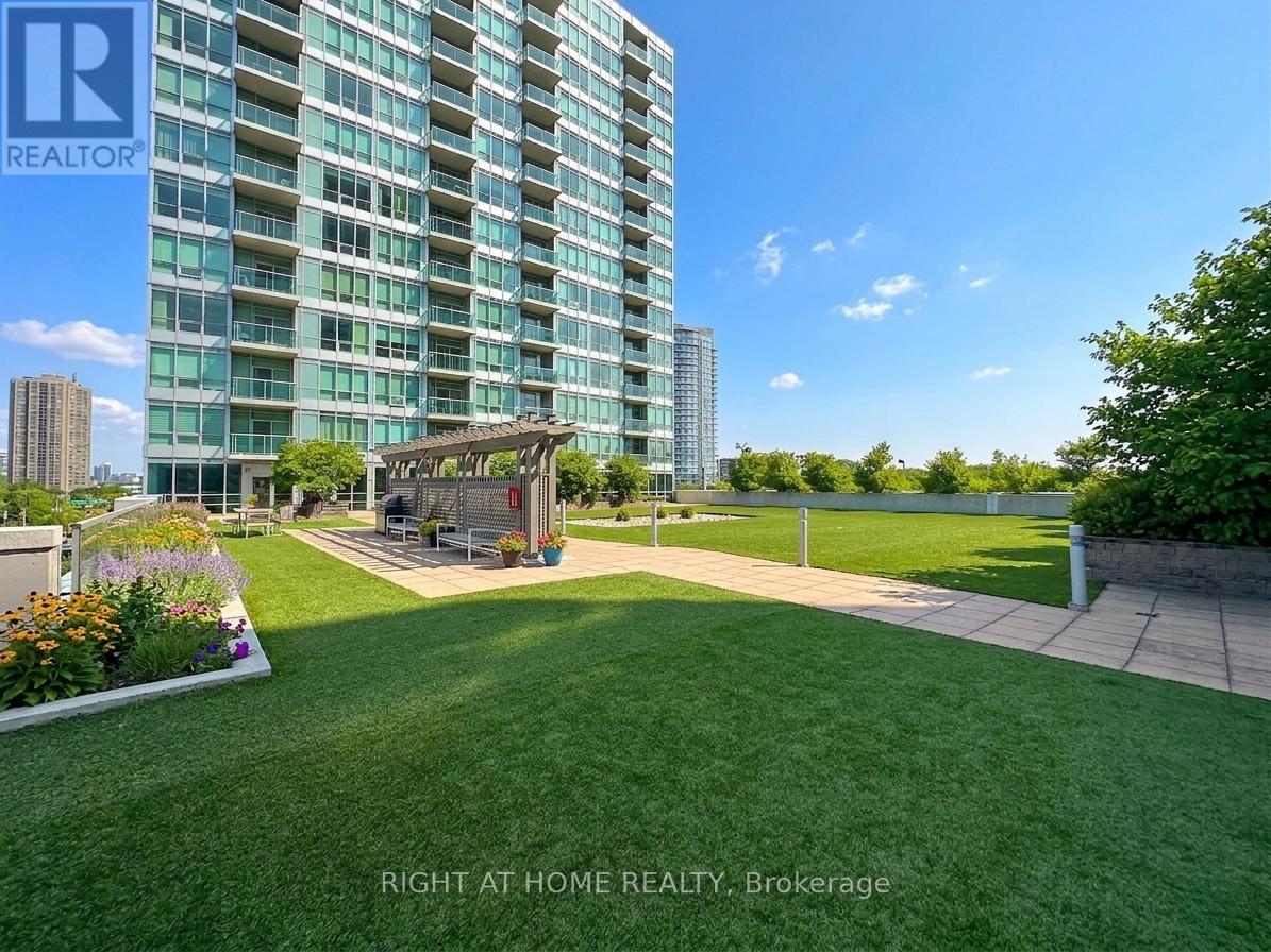 1701 - 1900 Lake Shore Boulevard W, Toronto, Ontario  M6S 1A4 - Photo 12 - W12942176