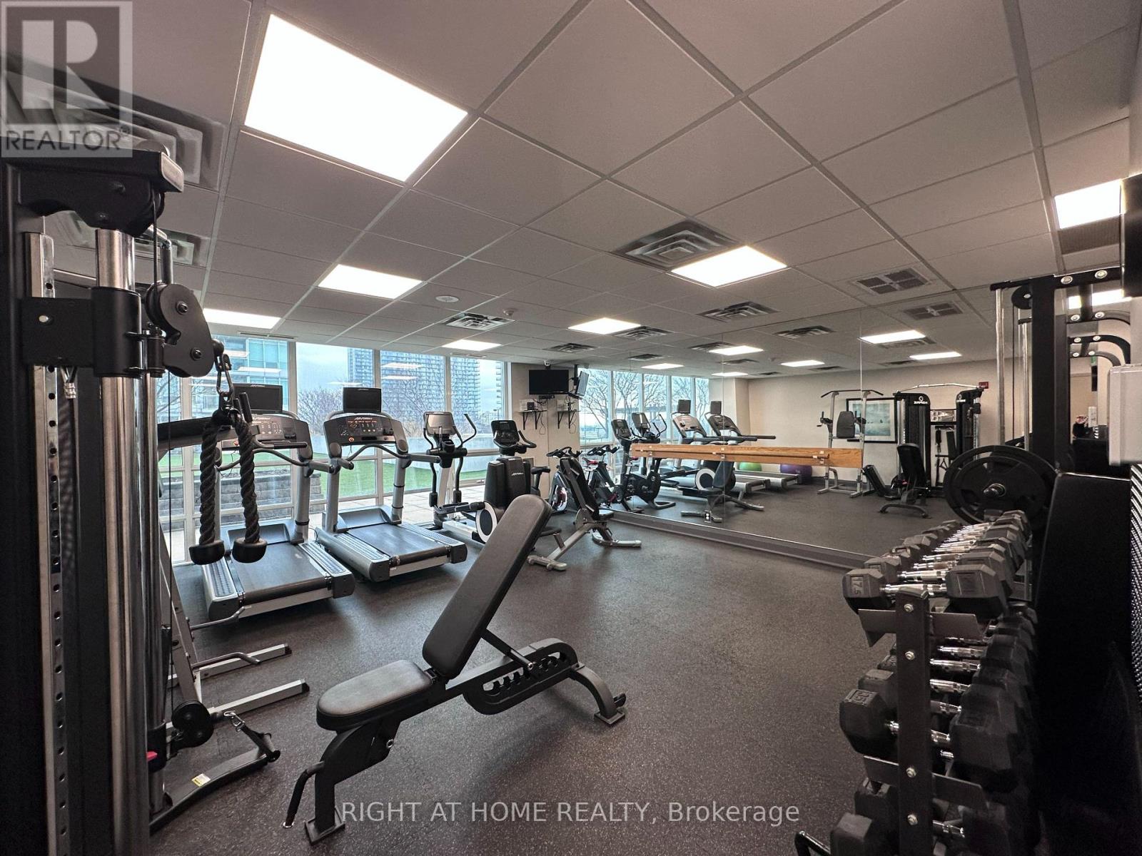 1701 - 1900 Lake Shore Boulevard W, Toronto, Ontario  M6S 1A4 - Photo 17 - W12942176