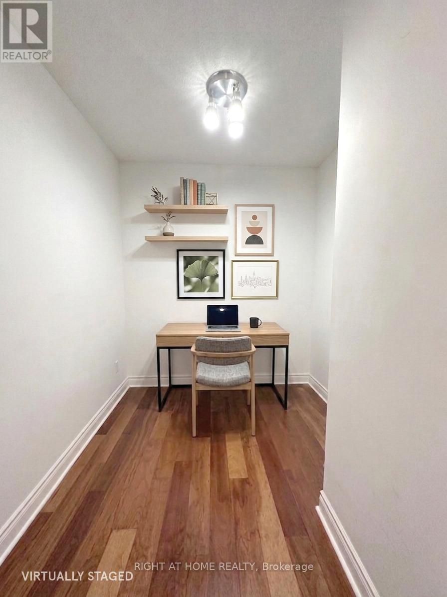 1701 - 1900 Lake Shore Boulevard W, Toronto, Ontario  M6S 1A4 - Photo 6 - W12942176