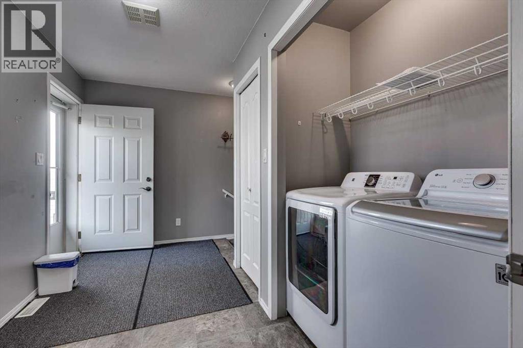 6110 38 Avenue, Stettler, Alberta  T0C 2L1 - Photo 17 - A2286937