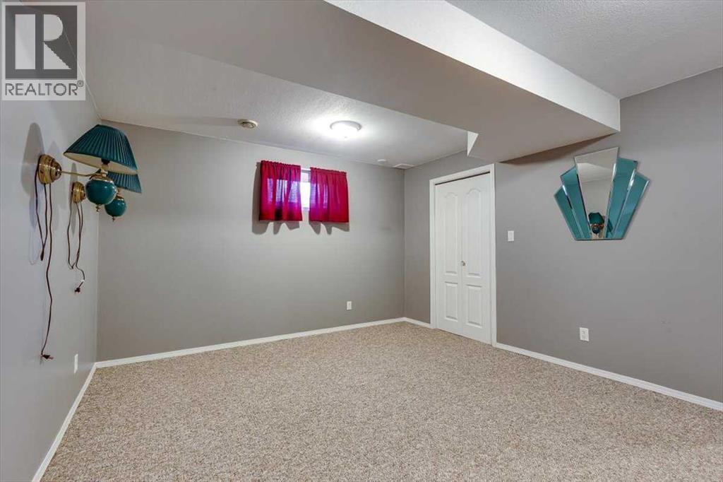 6110 38 Avenue, Stettler, Alberta  T0C 2L1 - Photo 39 - A2286937