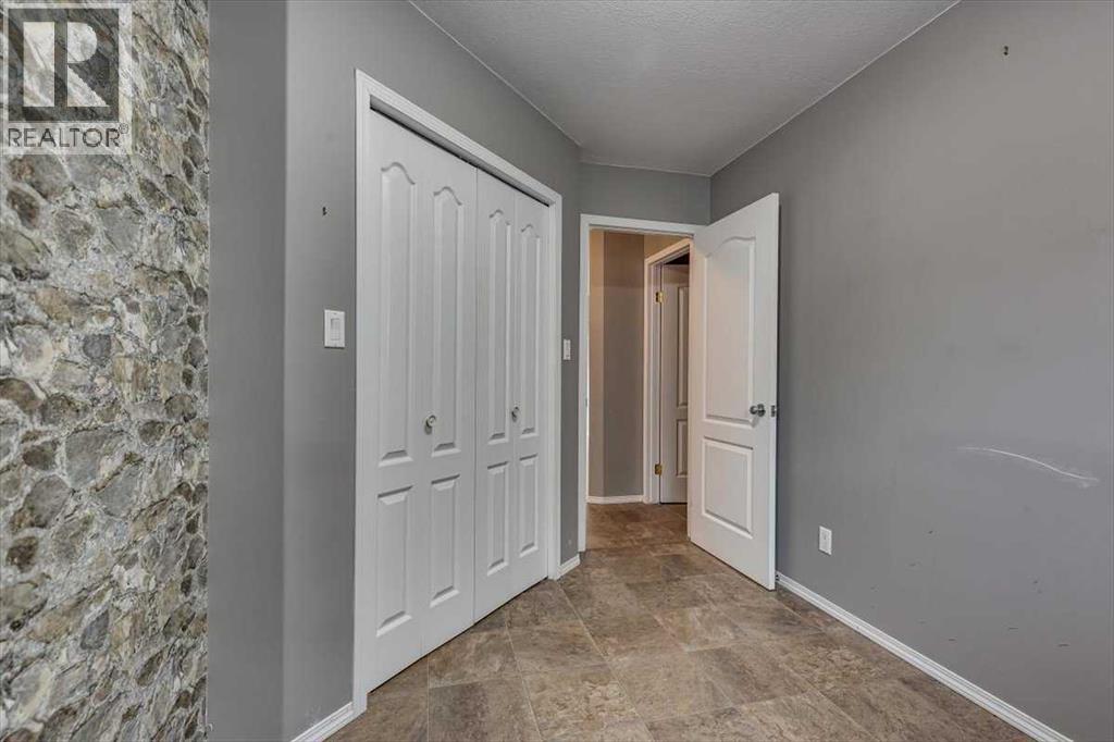 6110 38 Avenue, Stettler, Alberta  T0C 2L1 - Photo 23 - A2286937