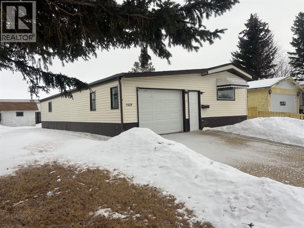 5503 49 Street, Camrose, Alberta  T4V 4J3 - Photo 2 - A2290602