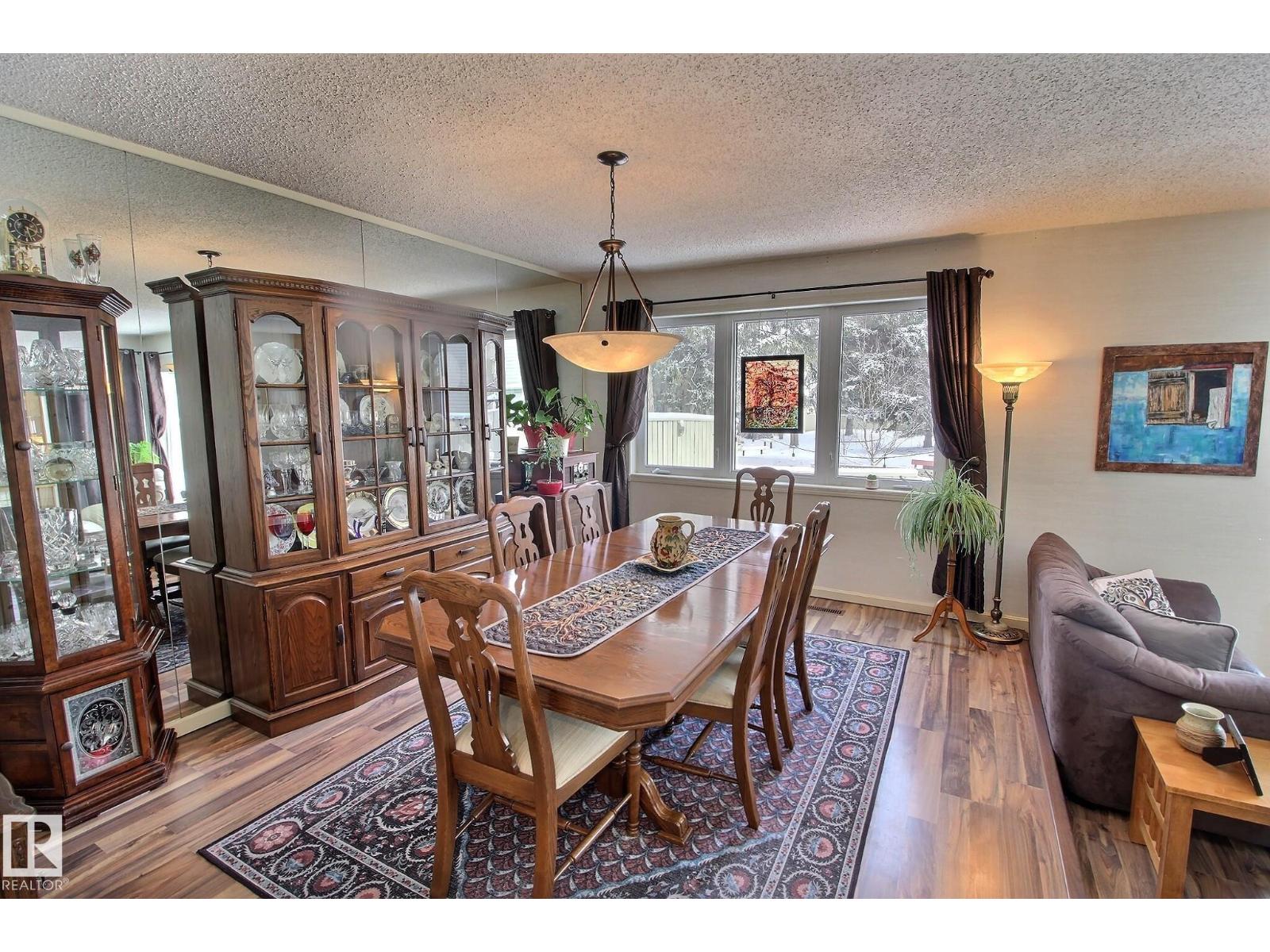 1035 109 St Nw Nw, Edmonton, Alberta  T6J 5G2 - Photo 8 - E4479946