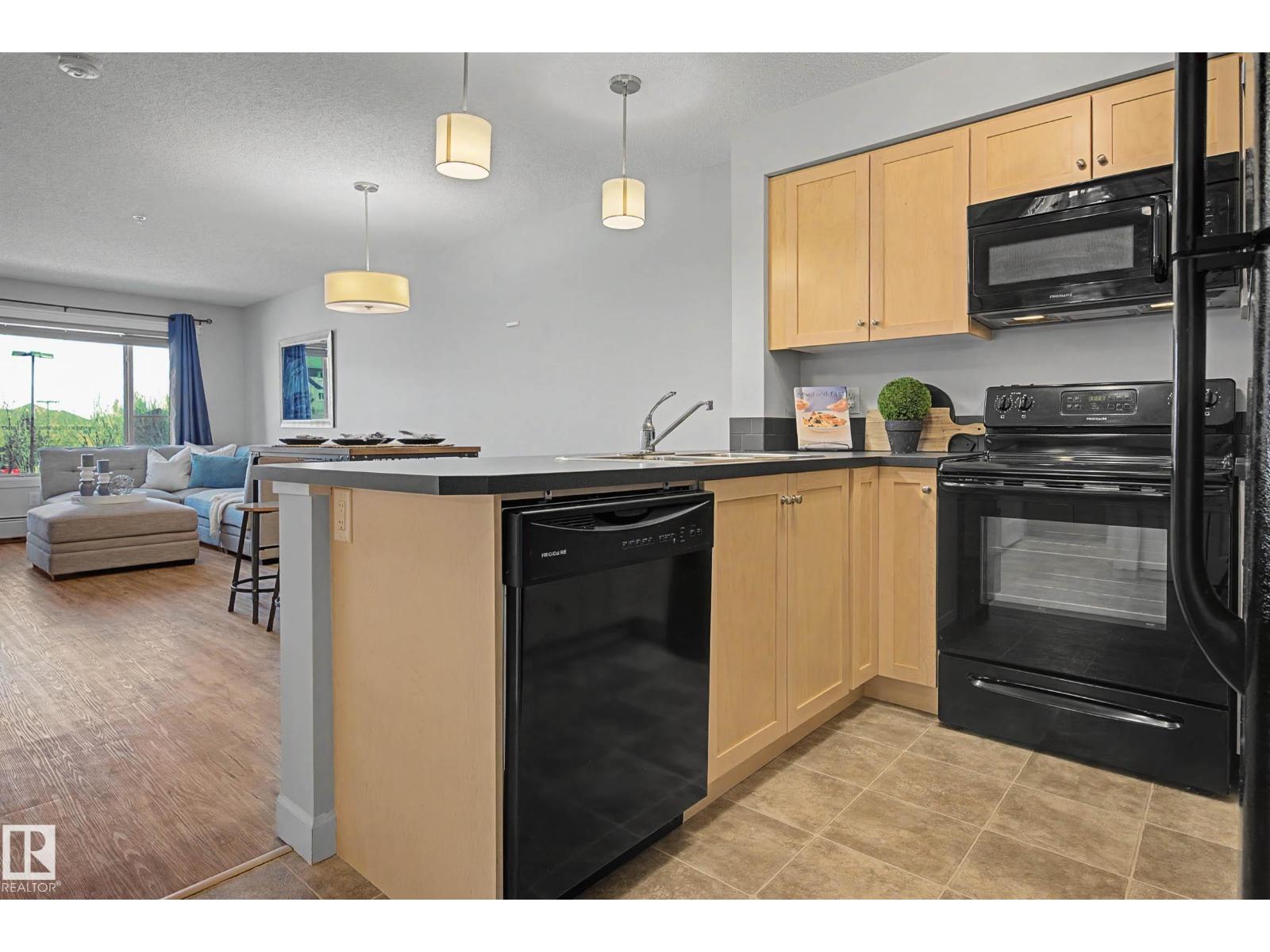 #217 3715 Whitelaw Ln Nw, Edmonton, Alberta T6W 2C3 - Photo 4 - E4476997