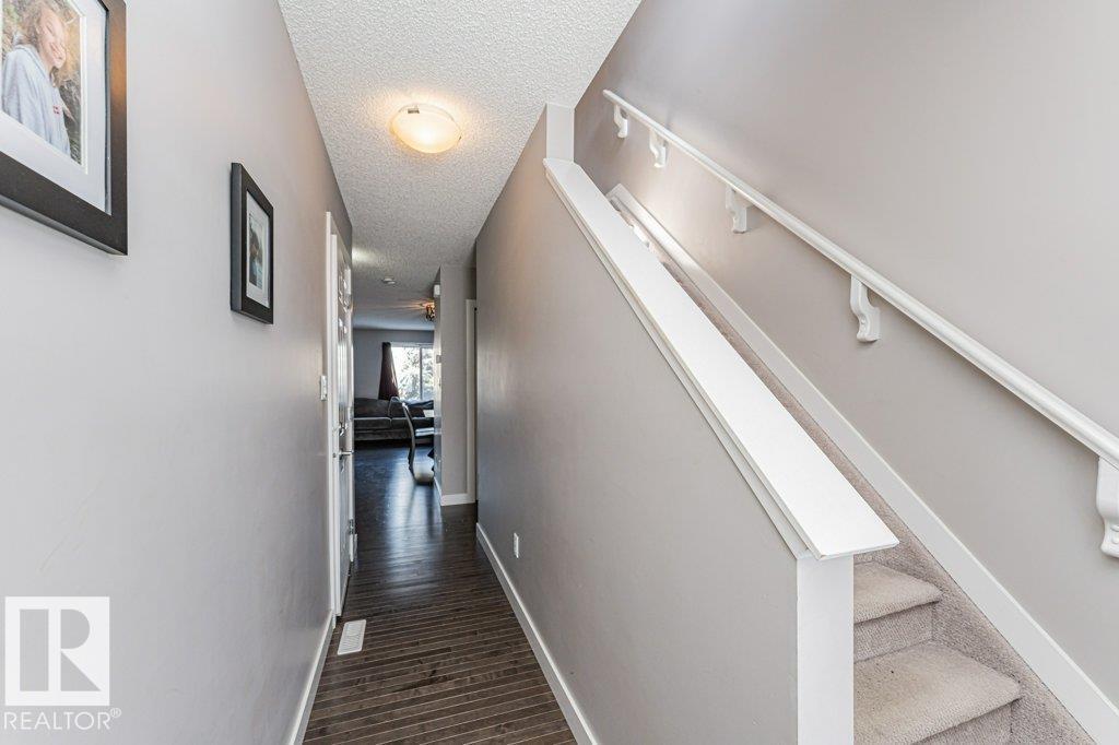 #20 2004 Trumpeter Wy Nw, Edmonton, Alberta  T5S 0J9 - Photo 7 - E4479953