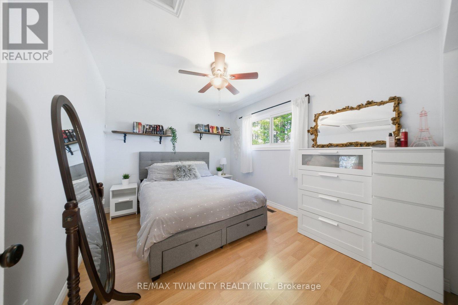 25 Hammond Road, Brant, Ontario  N3T 5L4 - Photo 20 - X12942152