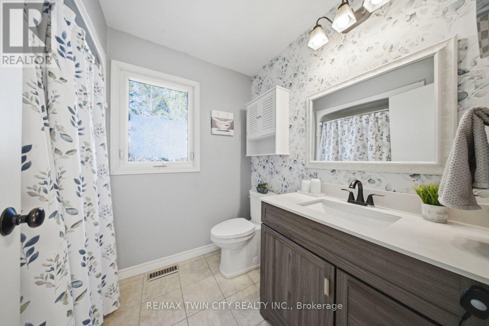 25 Hammond Road, Brant, Ontario  N3T 5L4 - Photo 24 - X12942152