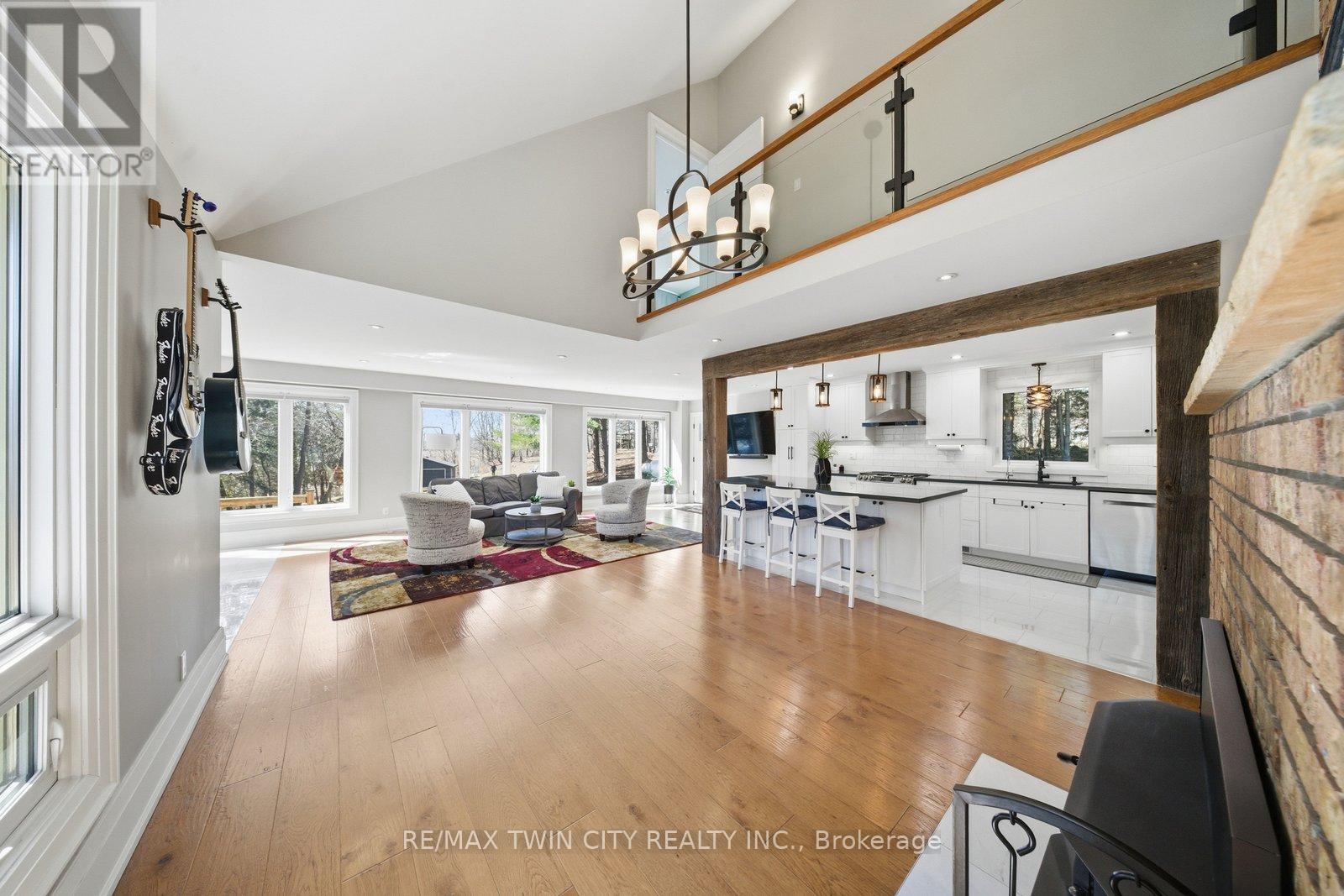 25 Hammond Road, Brant, Ontario  N3T 5L4 - Photo 7 - X12942152