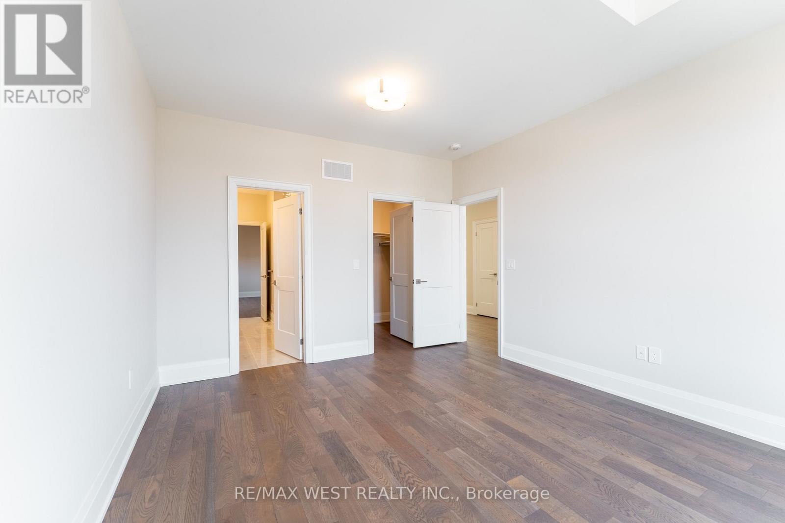 119 Jay Street, Toronto, Ontario M6L 2M3 - Photo 25 - W12937604