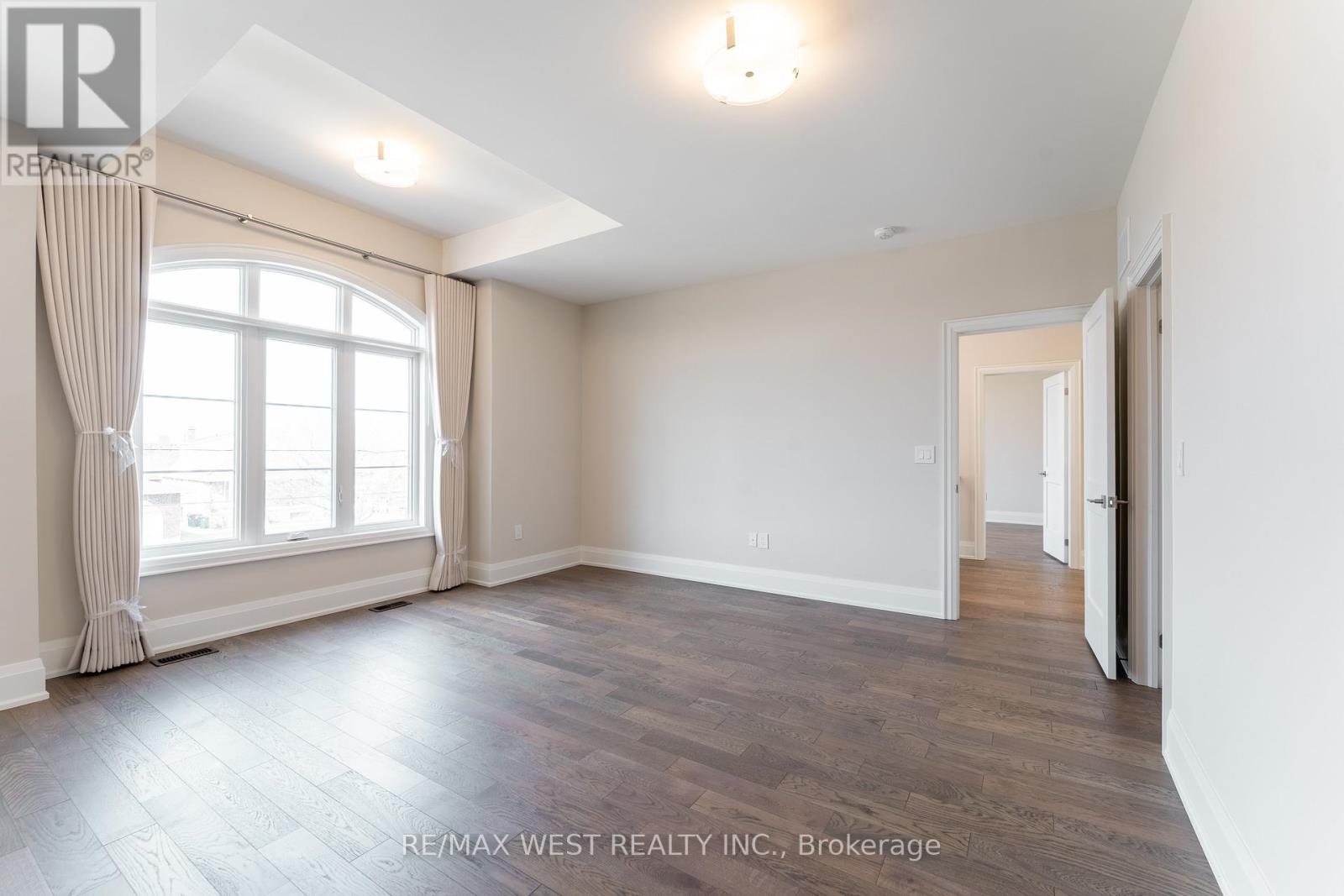 119 Jay Street, Toronto, Ontario M6L 2M3 - Photo 21 - W12937604