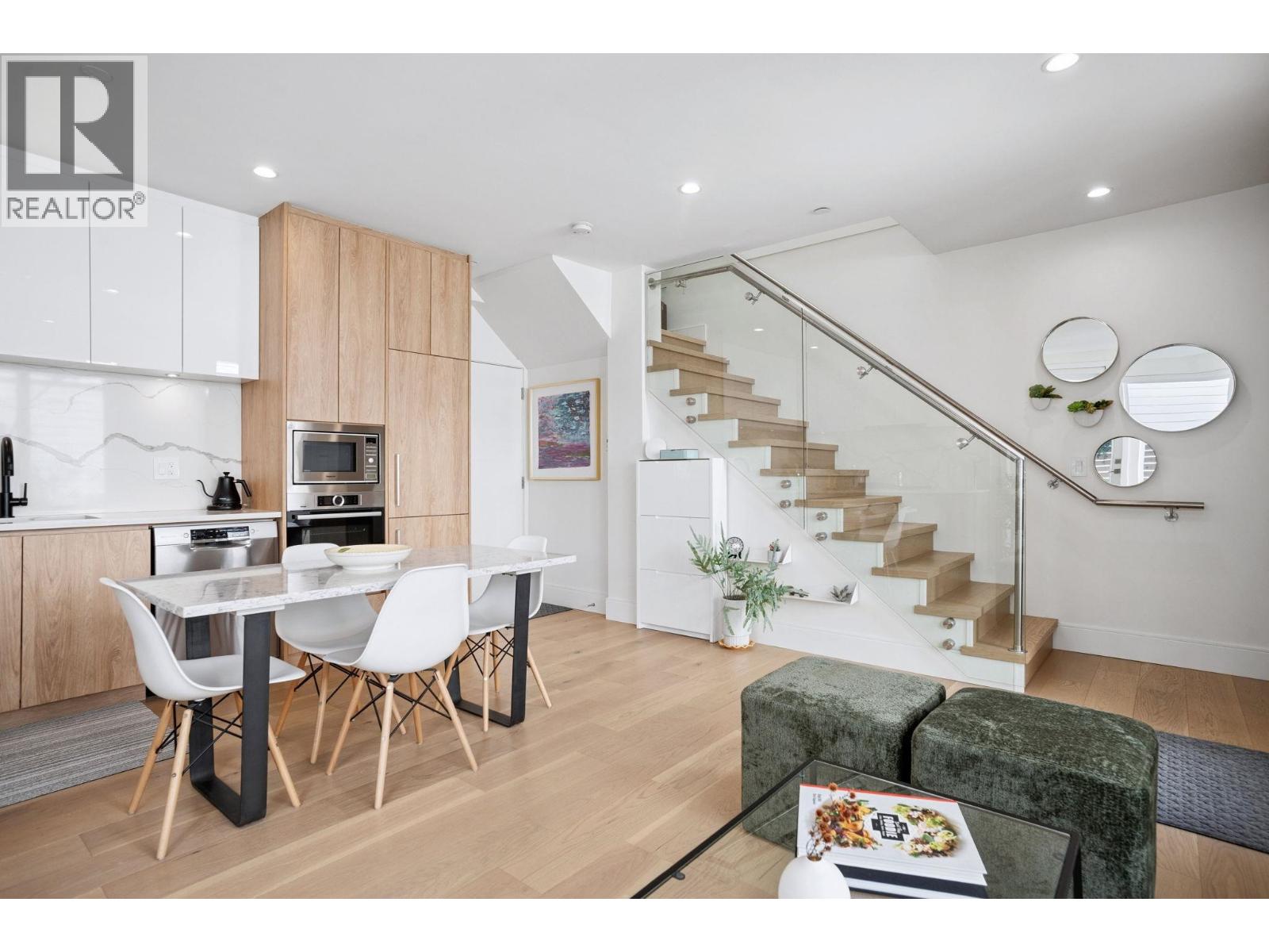 4419 Welwyn Street, Vancouver, British Columbia  V5N 3Z3 - Photo 5 - R3105766