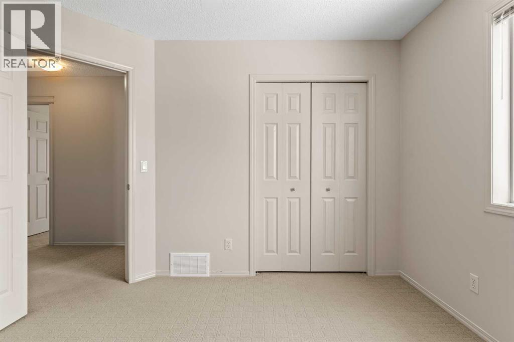 98 Cougarstone Close Sw, Calgary, Alberta  T3H 5W3 - Photo 28 - A2292774