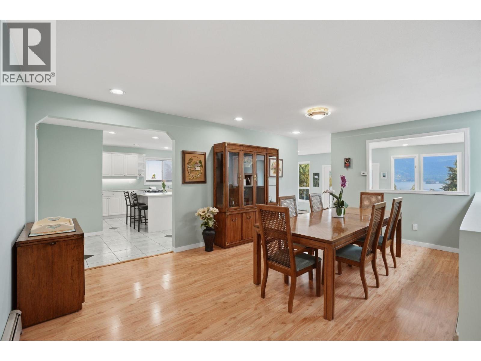 2341 Caledonia Avenue, North Vancouver, British Columbia  V7G 1T8 - Photo 21 - R3105668