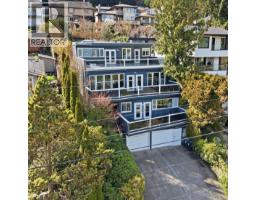 2341 CALEDONIA AVENUE, North Vancouver, British Columbia