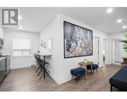 12 - 595 ST CLAIR AVENUE W, Toronto, Ontario