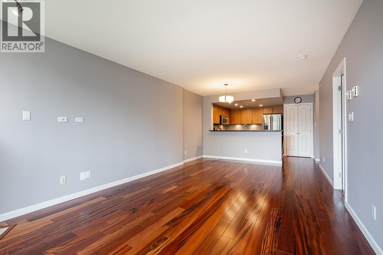 407 295 Guildford Way, Port Moody, British Columbia  V3H 5N3 - Photo 6 - R3105659