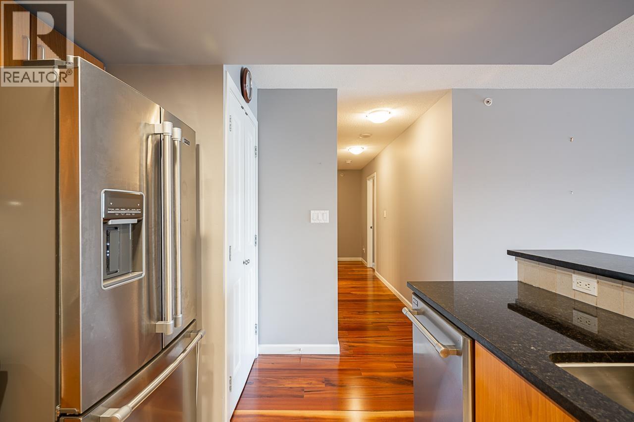 407 295 Guildford Way, Port Moody, British Columbia  V3H 5N3 - Photo 15 - R3105659