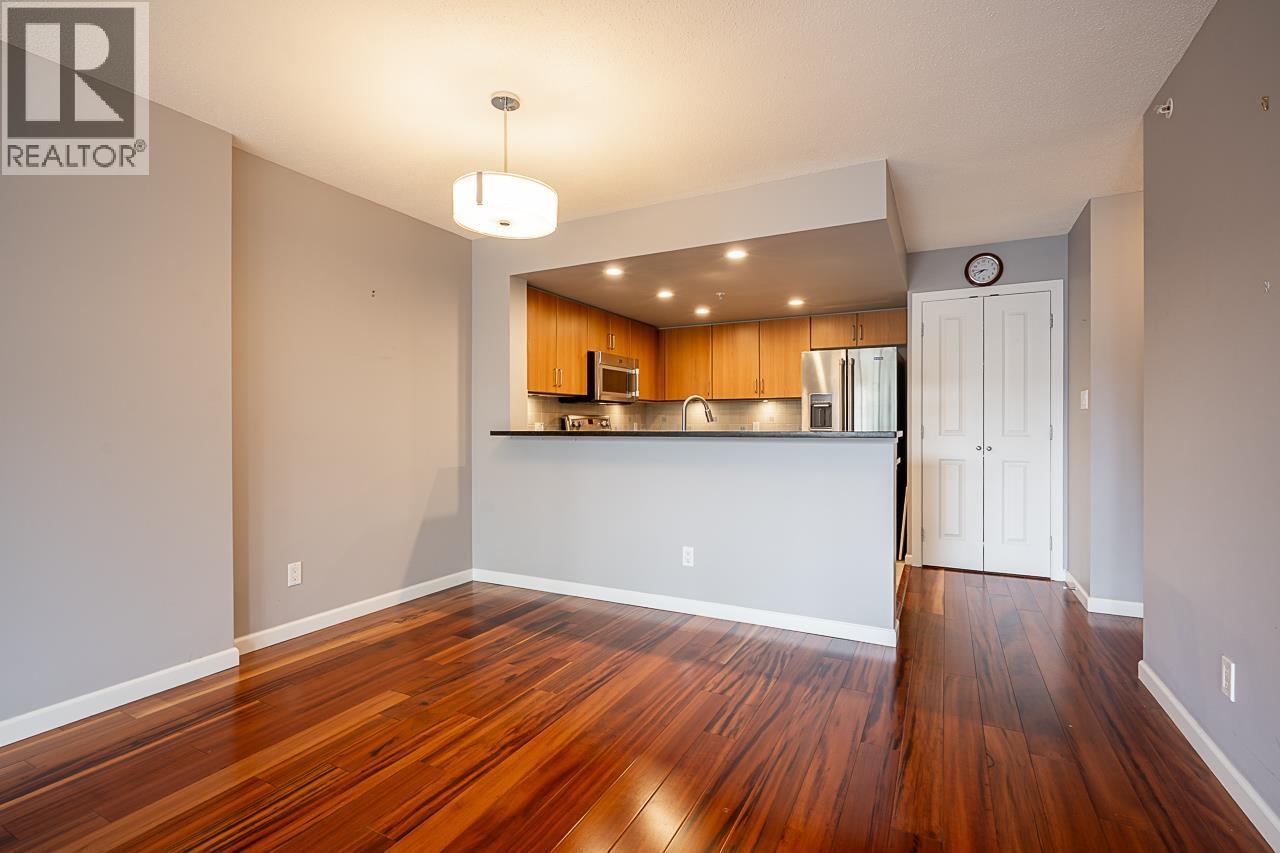 407 295 Guildford Way, Port Moody, British Columbia  V3H 5N3 - Photo 10 - R3105659