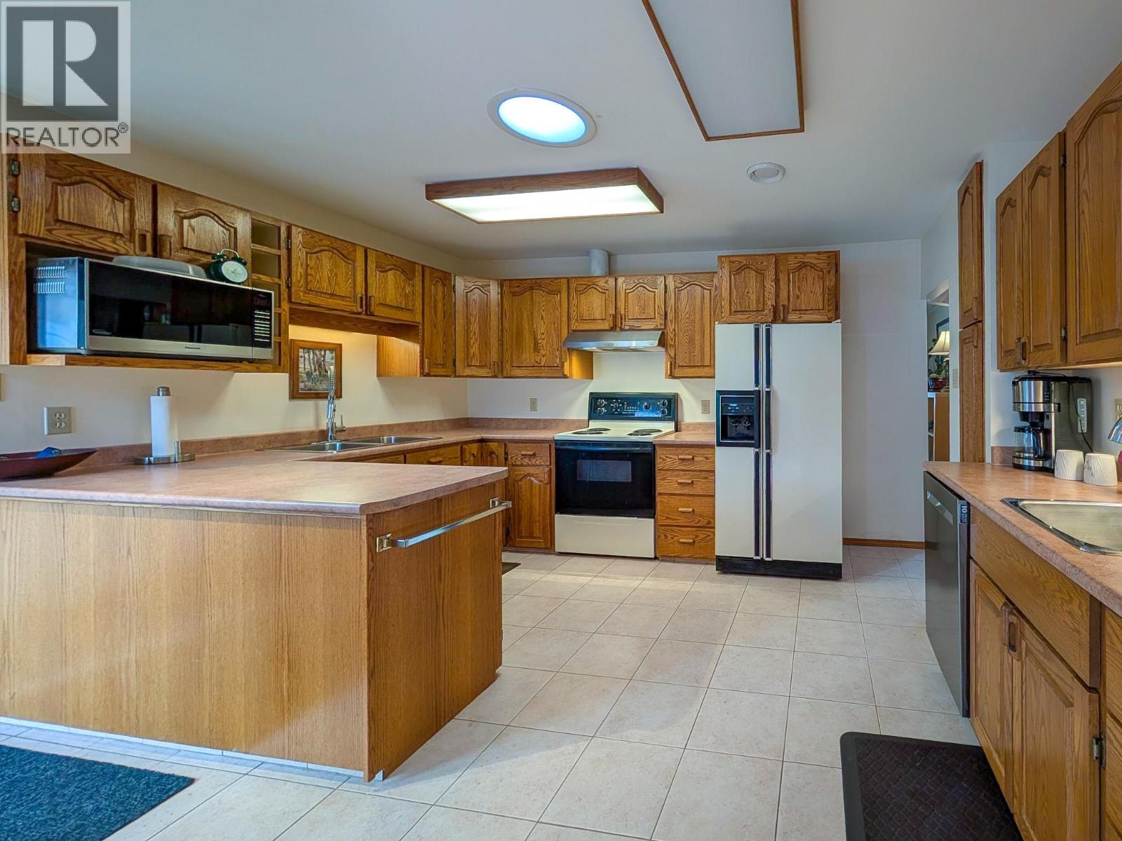 910 Burden Street, Prince George, British Columbia  V2M 2H9 - Photo 13 - R3104613