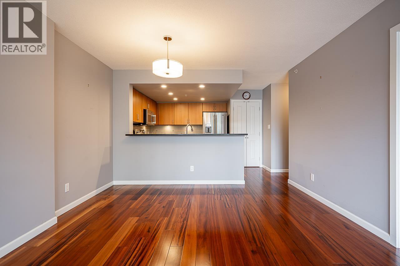 407 295 Guildford Way, Port Moody, British Columbia  V3H 5N3 - Photo 9 - R3105659