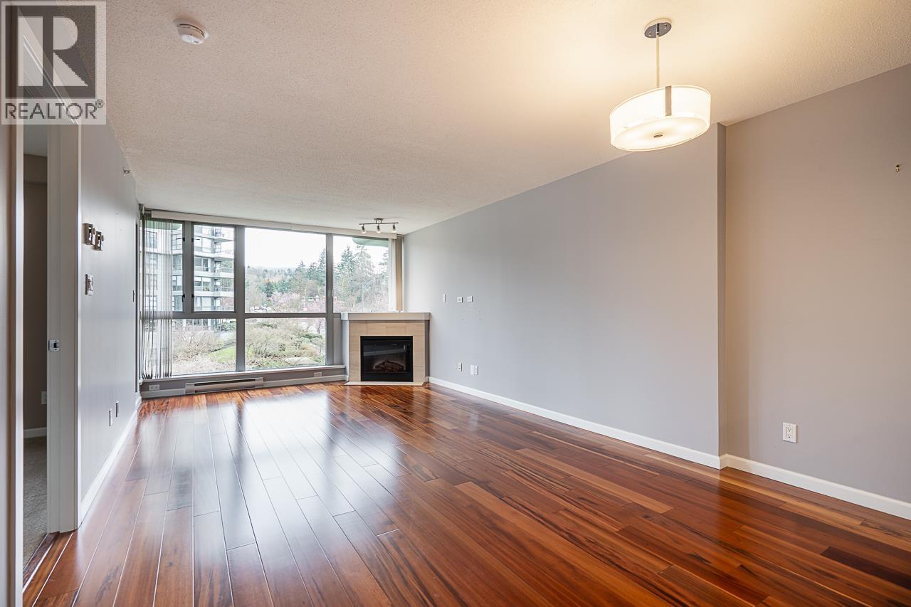 407 295 Guildford Way, Port Moody, British Columbia  V3H 5N3 - Photo 3 - R3105659