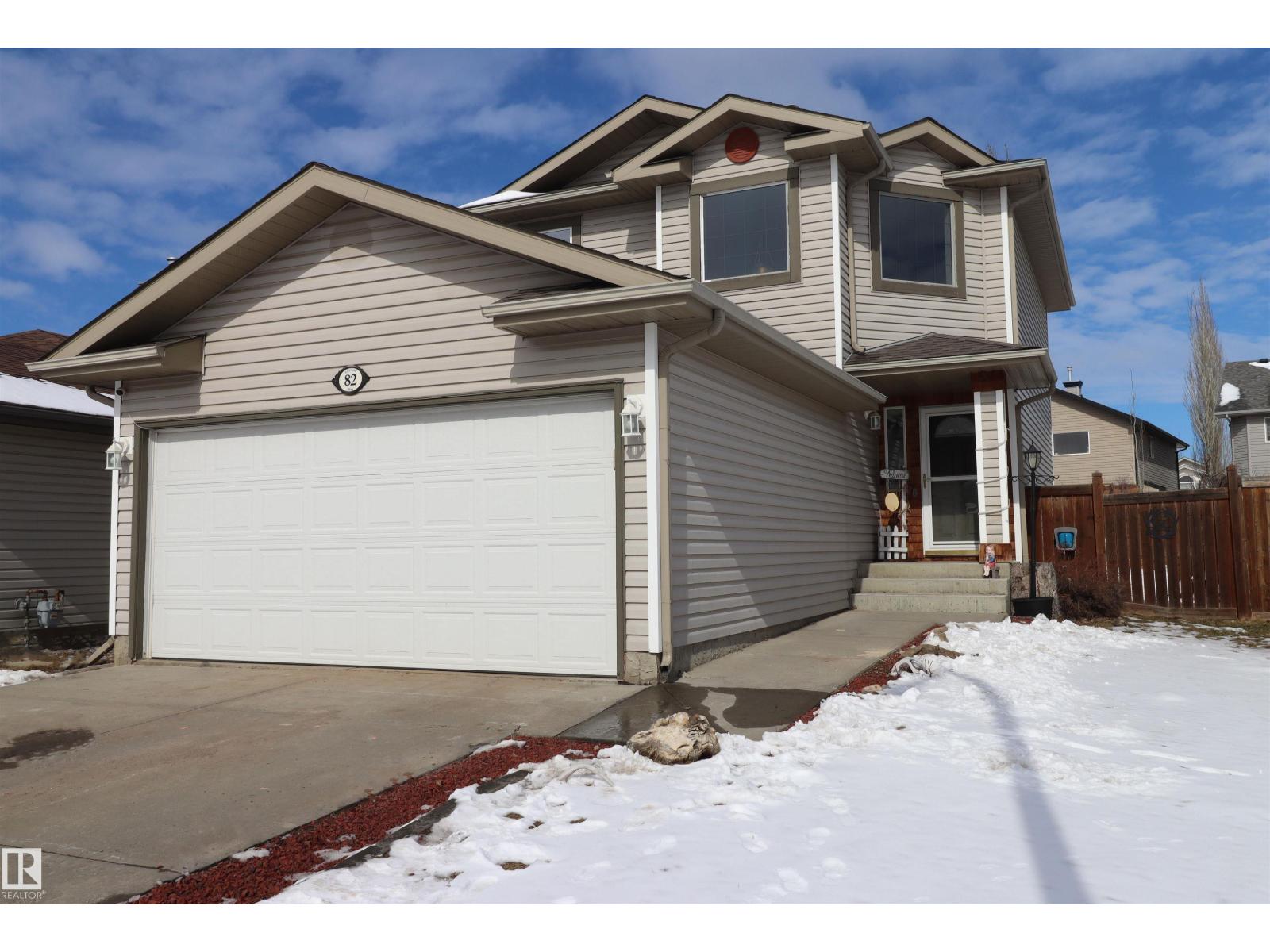 82 Leyland WY, spruce grove, Alberta