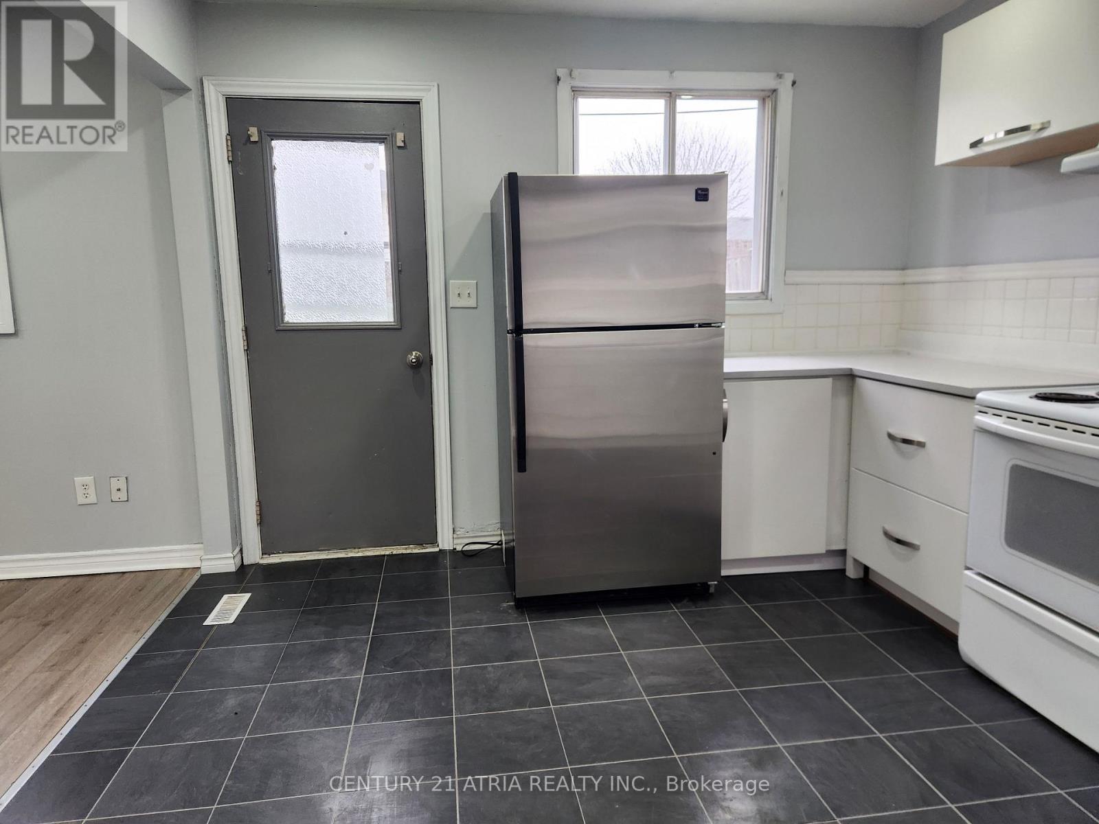 Bsmt - 49 Lawrence Crescent, Clarington, Ontario  L1C 3M7 - Photo 4 - E12942186