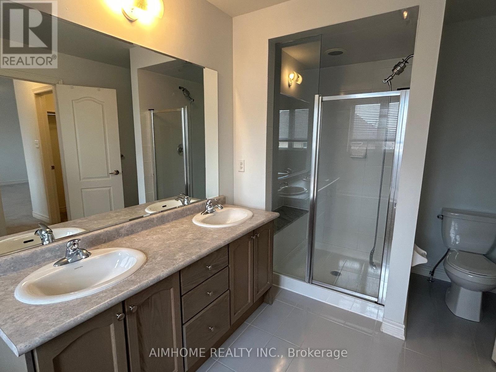 1202 Atkins Drive, Newmarket, Ontario  L3X 0A8 - Photo 16 - N12942210