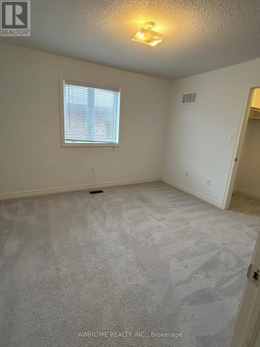 1202 Atkins Drive, Newmarket, Ontario  L3X 0A8 - Photo 18 - N12942210