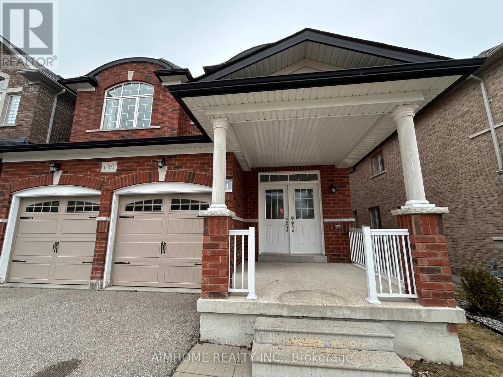 1202 Atkins Drive, Newmarket, Ontario  L3X 0A8 - Photo 2 - N12942210