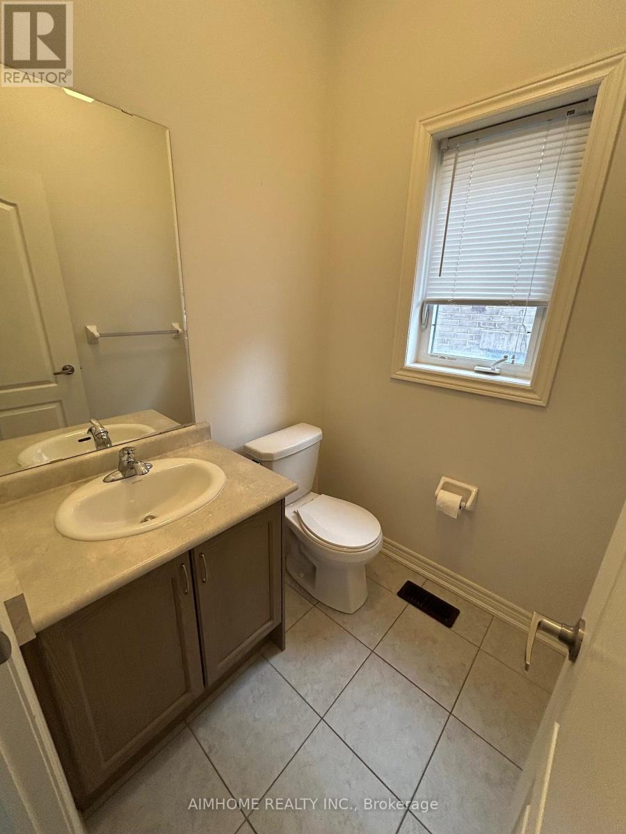 1202 Atkins Drive, Newmarket, Ontario  L3X 0A8 - Photo 30 - N12942210