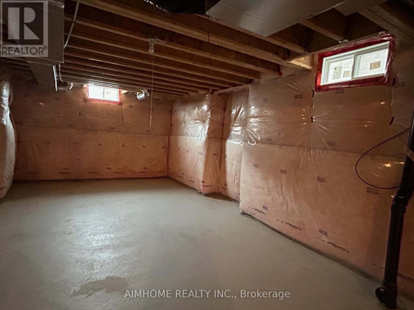 1202 Atkins Drive, Newmarket, Ontario  L3X 0A8 - Photo 33 - N12942210