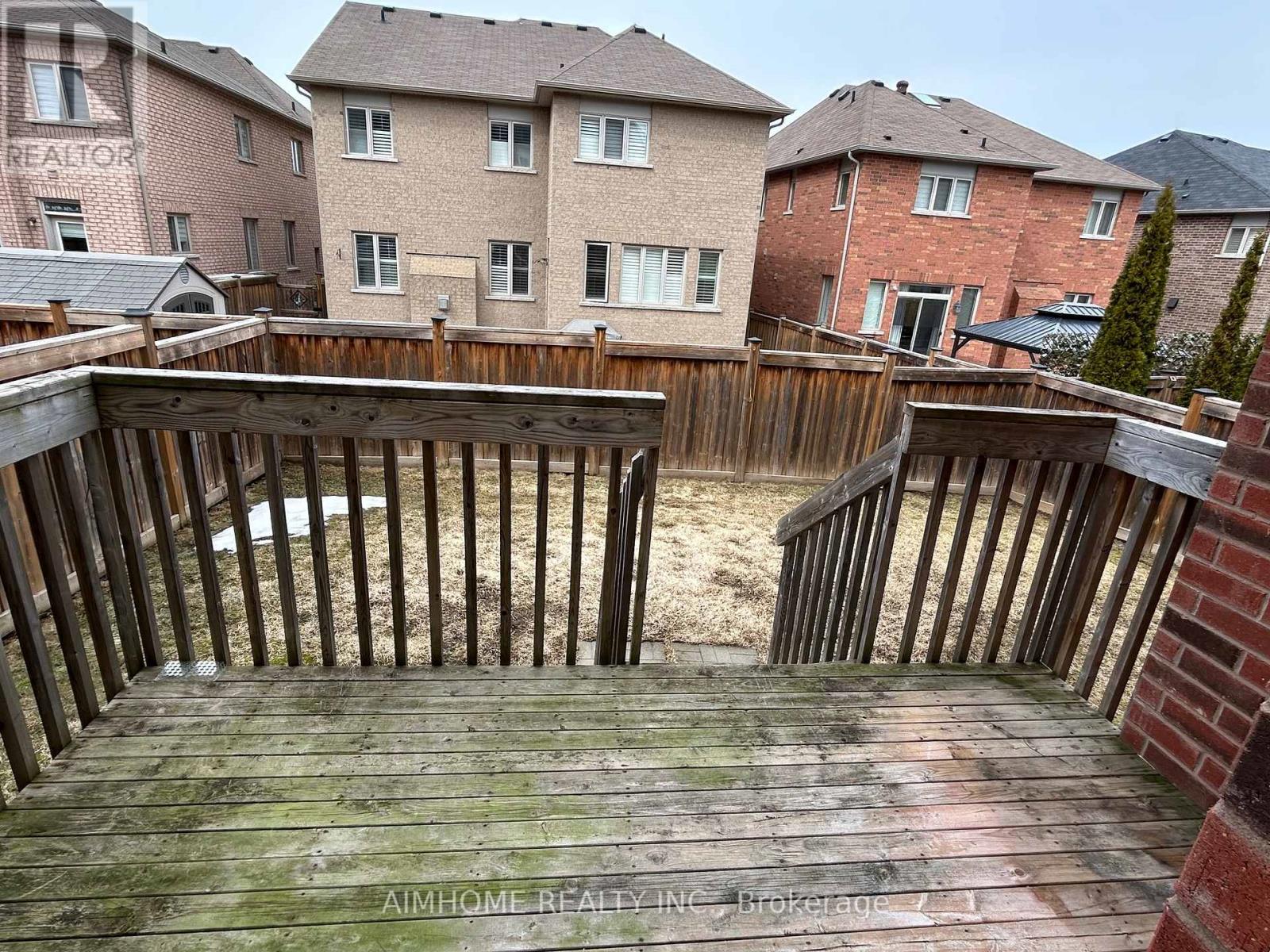 1202 Atkins Drive, Newmarket, Ontario  L3X 0A8 - Photo 36 - N12942210