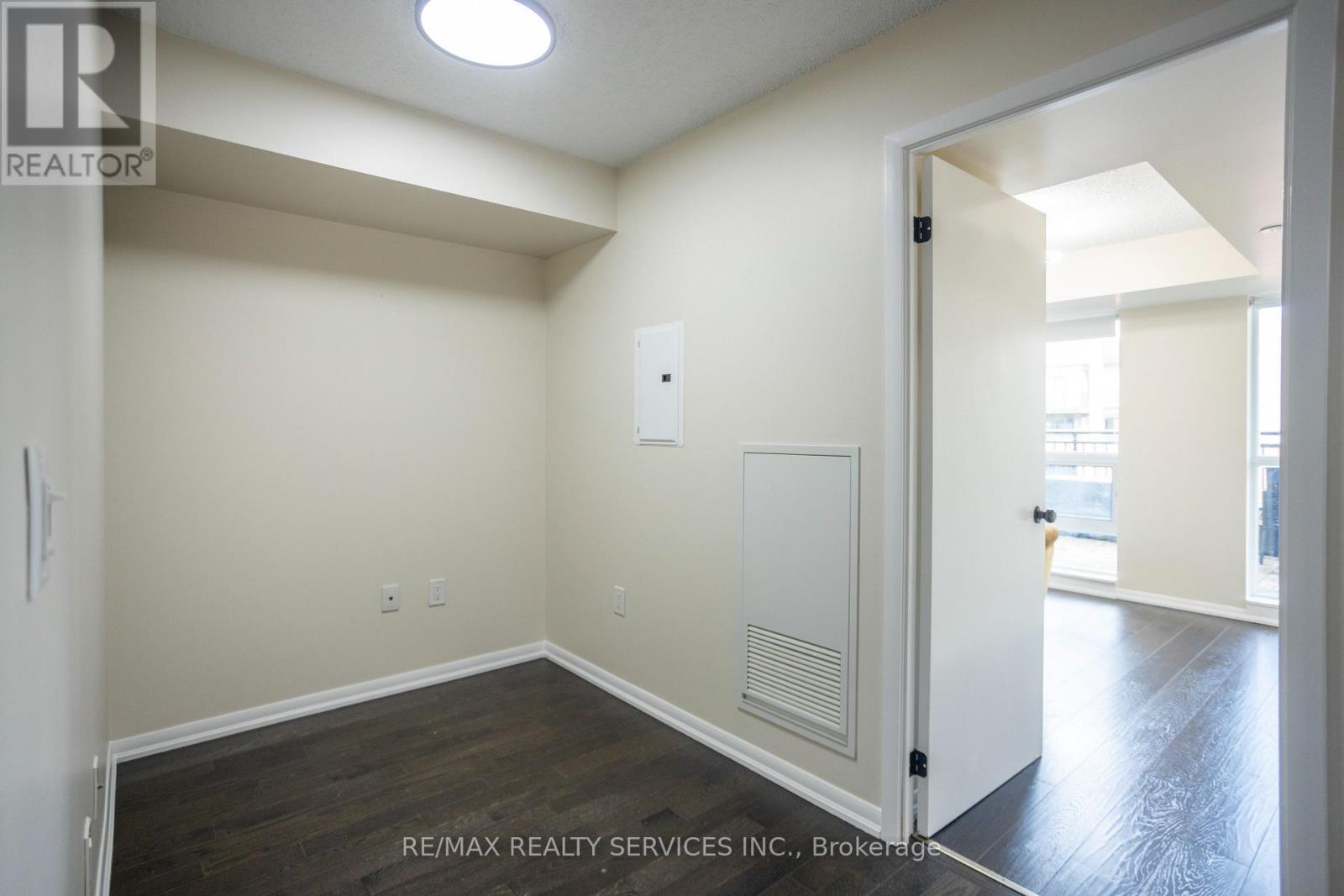 703 - 800 Lawrence Avenue W, Toronto, Ontario  M6A 0B1 - Photo 10 - W12941428