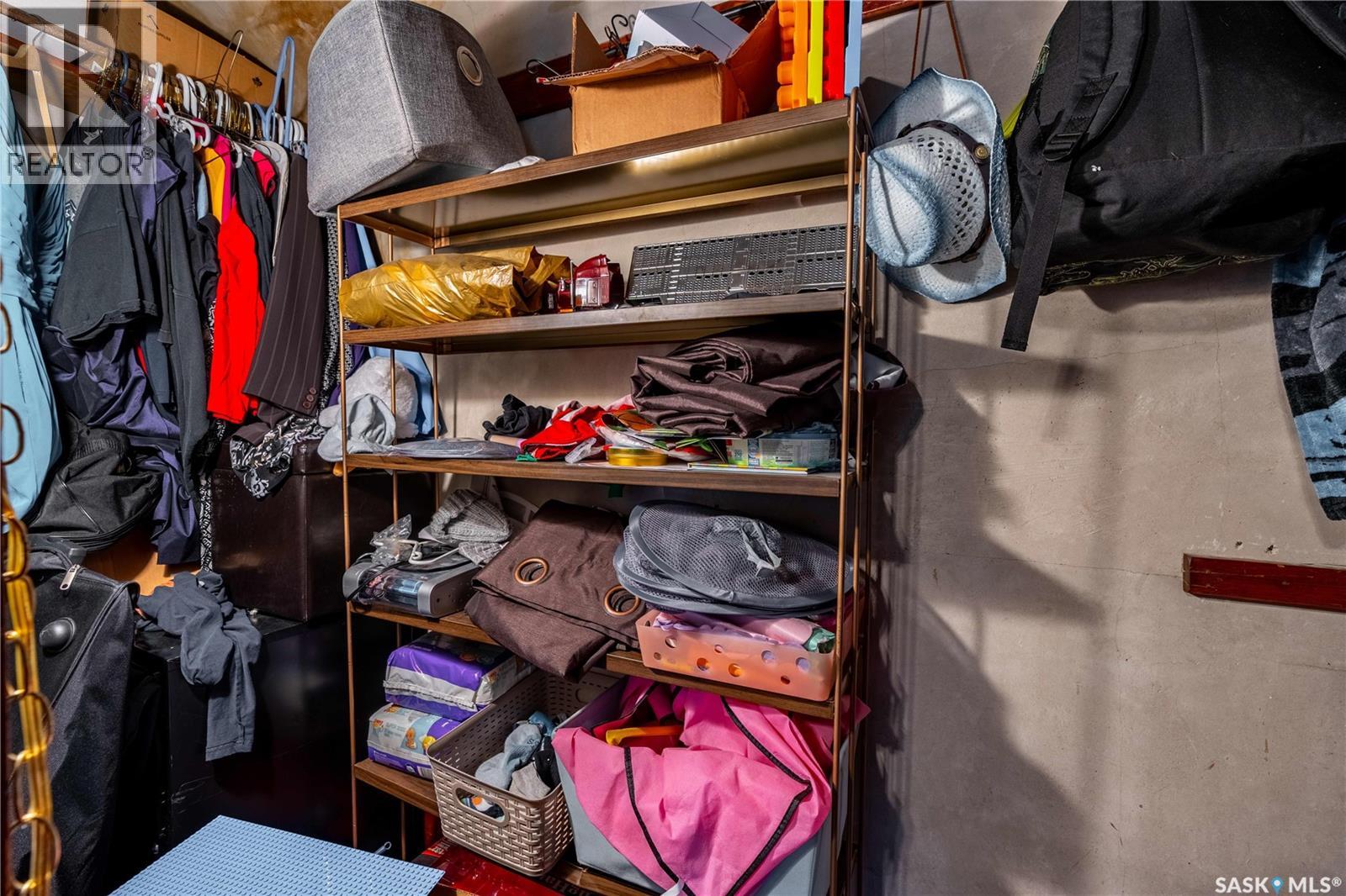 205 5th Avenue E, Gravelbourg, Saskatchewan  S0H 1X0 - Photo 43 - SK026311