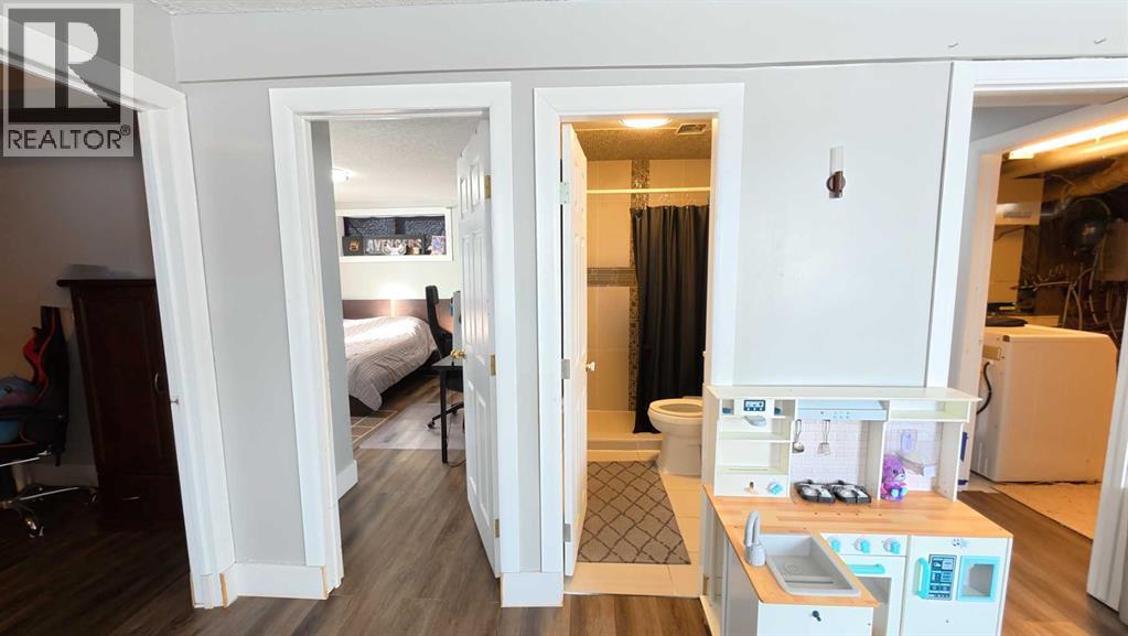 264049 Range Rd 41 Range, Cochrane, Alberta  T4C 2X5 - Photo 25 - A2293964