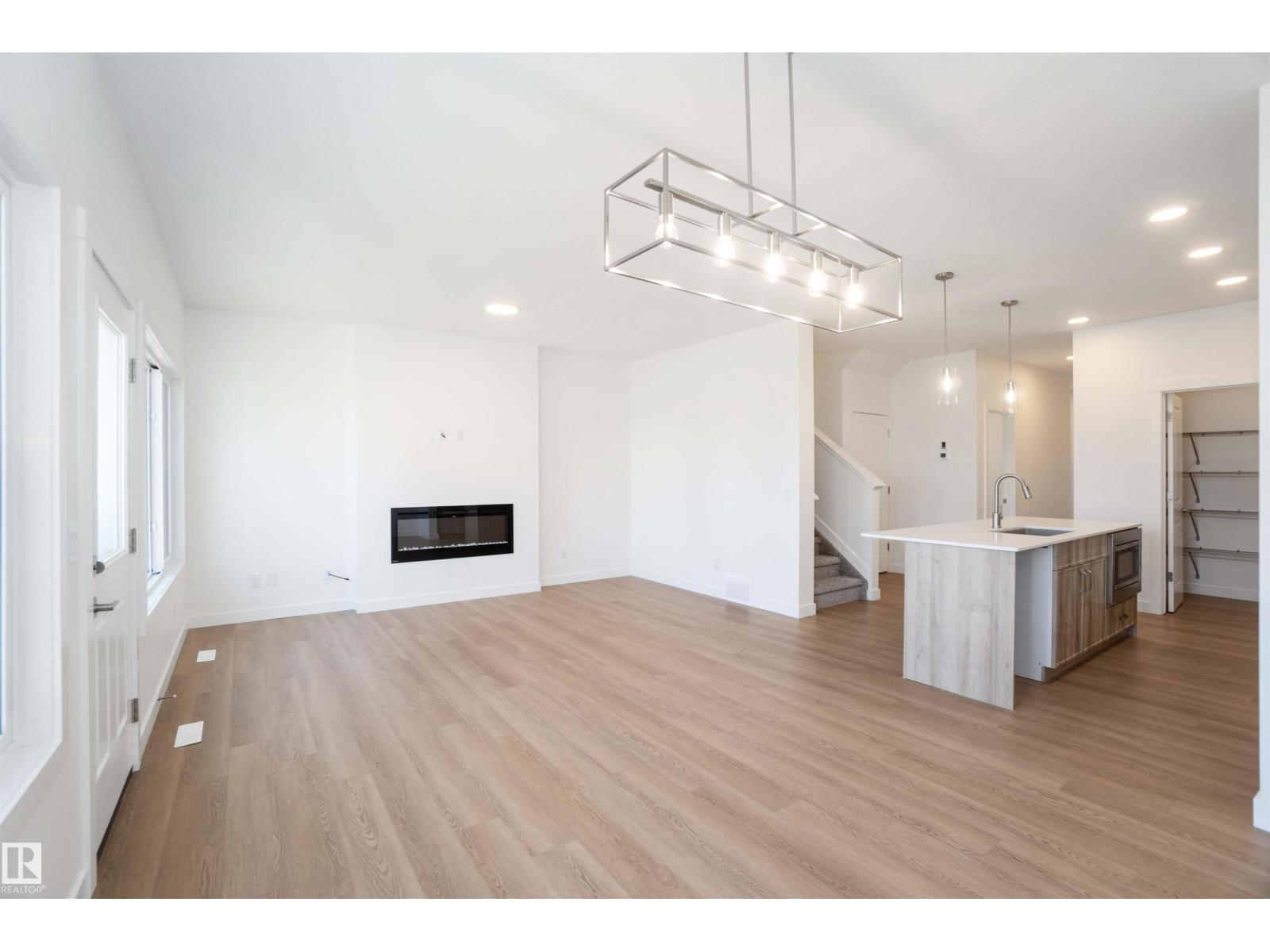 5035 Cawsey Li Sw, Edmonton, Alberta  T6W 5G5 - Photo 5 - E4479957