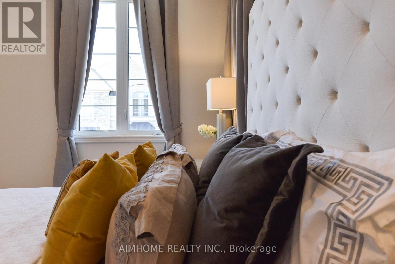 14 Dr Pearson Court, East Gwillimbury, Ontario L9N 0L6 - Photo 17 - N12942156