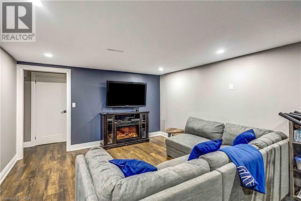 1898 Waterdown Road, Burlington, Ontario  L7P 0T2 - Photo 26 - 40815854