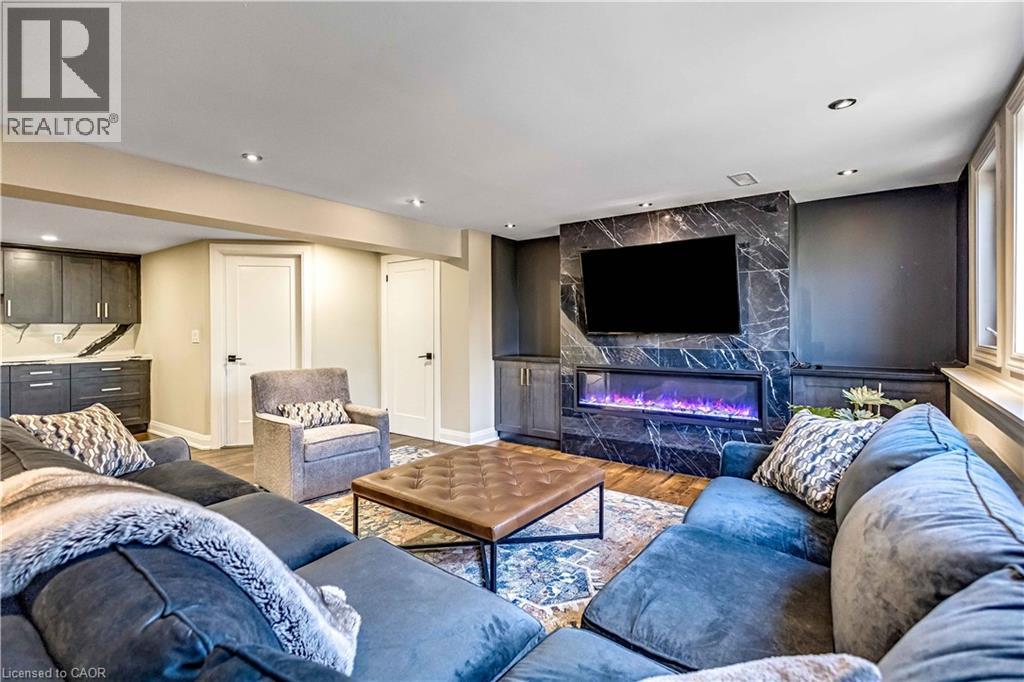 1898 Waterdown Road, Burlington, Ontario  L7P 0T2 - Photo 28 - 40815854