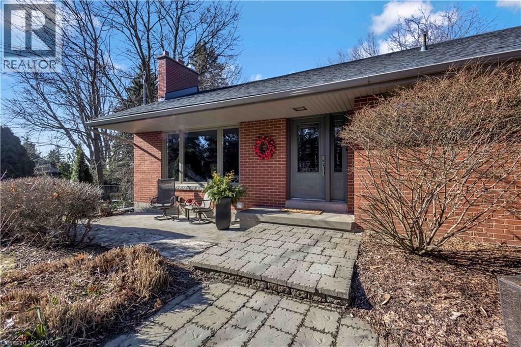 1898 Waterdown Road, Burlington, Ontario  L7P 0T2 - Photo 4 - 40815854