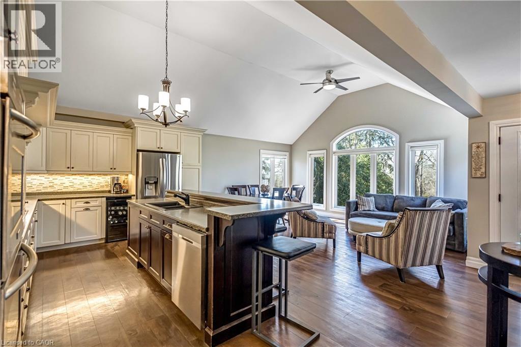 1898 Waterdown Road, Burlington, Ontario  L7P 0T2 - Photo 8 - 40815854