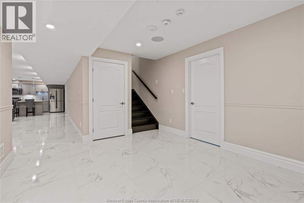 6990 Disputed, Lasalle, Ontario  N9H 0A4 - Photo 37 - 24021877