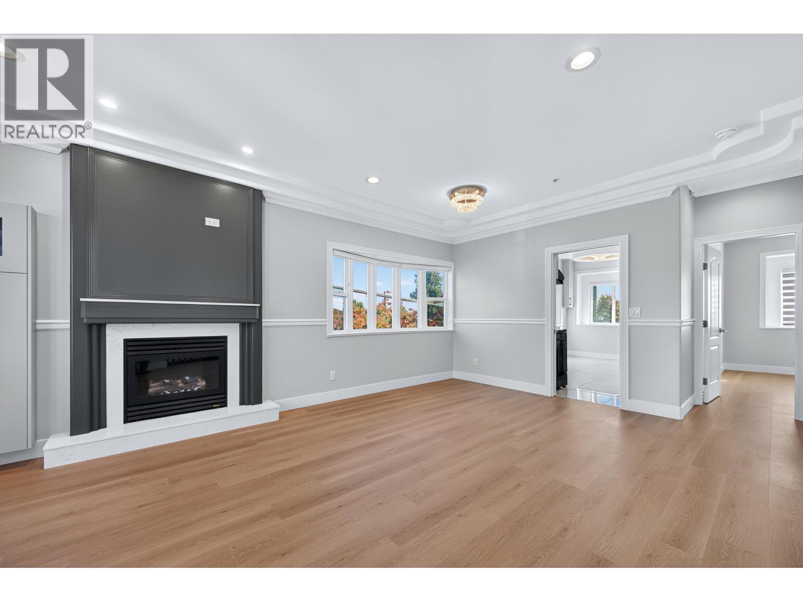 392 E 63rd Avenue, Vancouver, British Columbia  V5X 2J9 - Photo 3 - R3105646