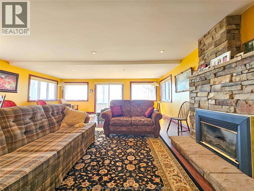 395 Towanda Boulevard, Erieau, Ontario  N0P 1A0 - Photo 14 - 25008186