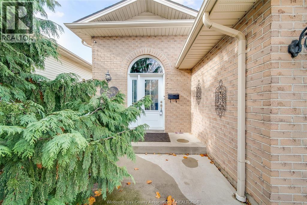 2473 Katella Avenue, Windsor, Ontario  N8N 1M2 - Photo 3 - 25028864