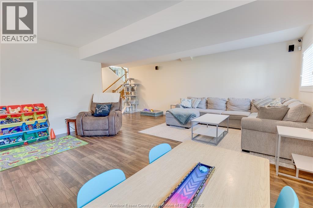 130 Lakewood Drive, Amherstburg, Ontario  N9V 2Y8 - Photo 30 - 25020755