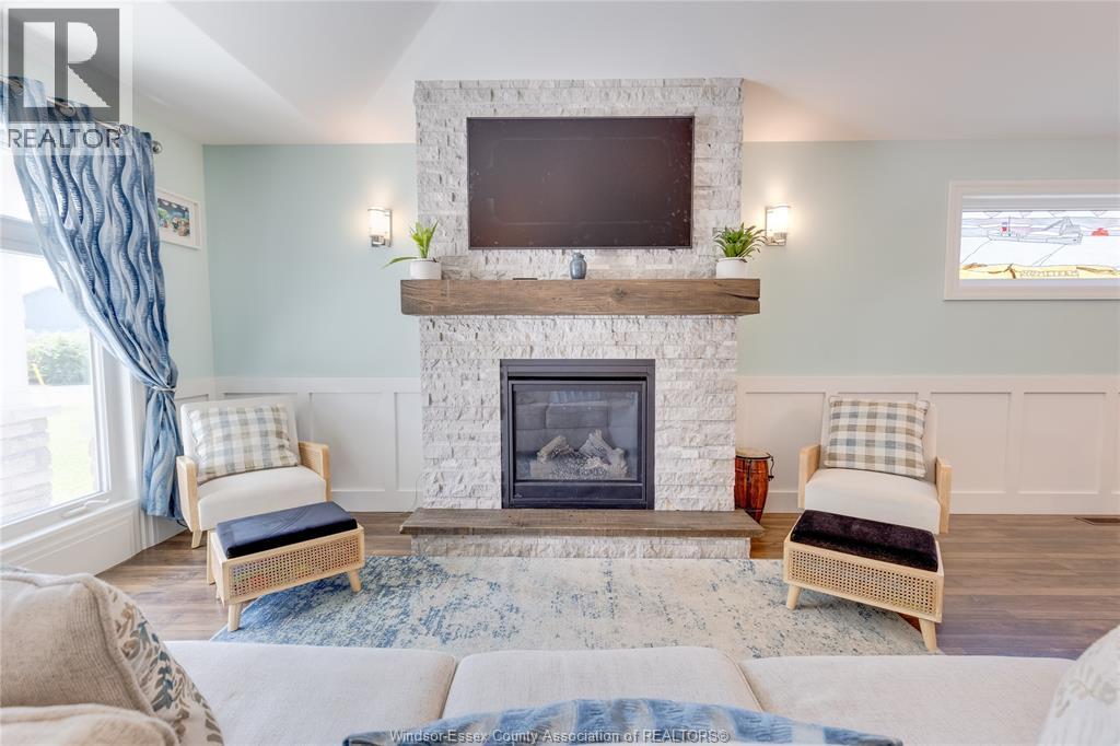 130 Lakewood Drive, Amherstburg, Ontario  N9V 2Y8 - Photo 4 - 25020755